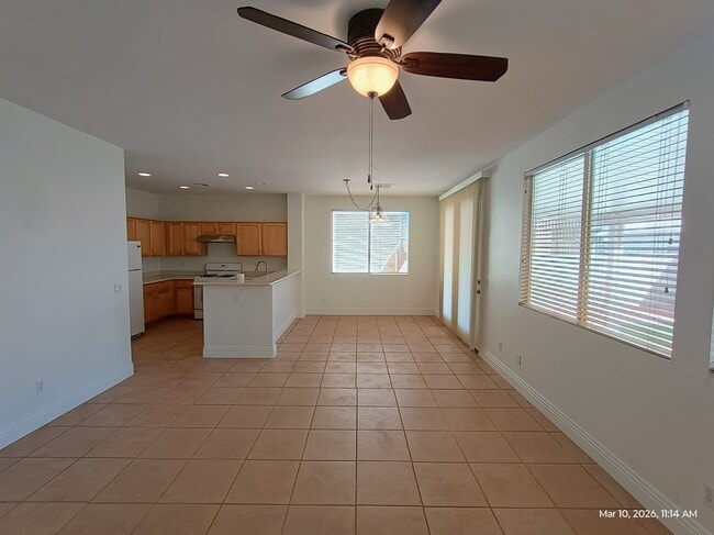 Foto del edificio - 7918 Mustang Canyon St