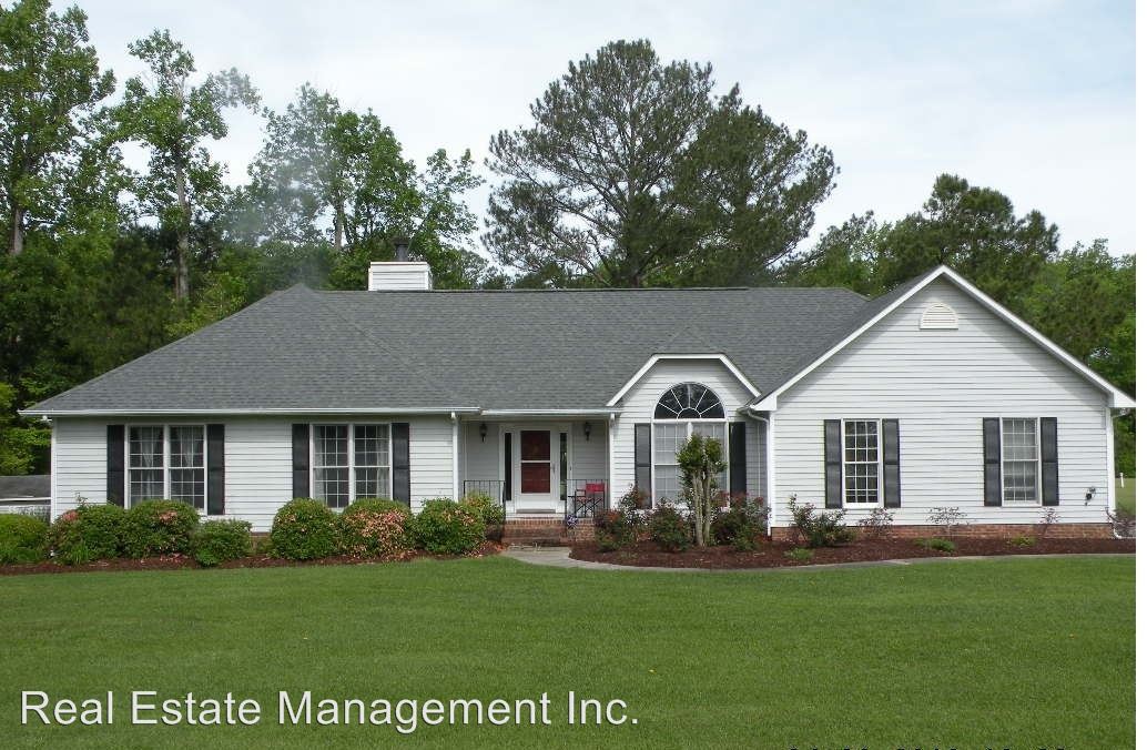 400 Carolina Pines Blvd, New Bern, NC 28560 House Rental in New Bern, NC
