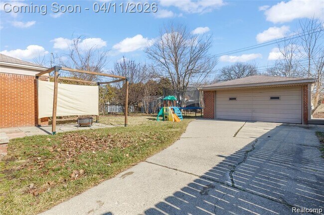 Building Photo - 6452 Arcola St