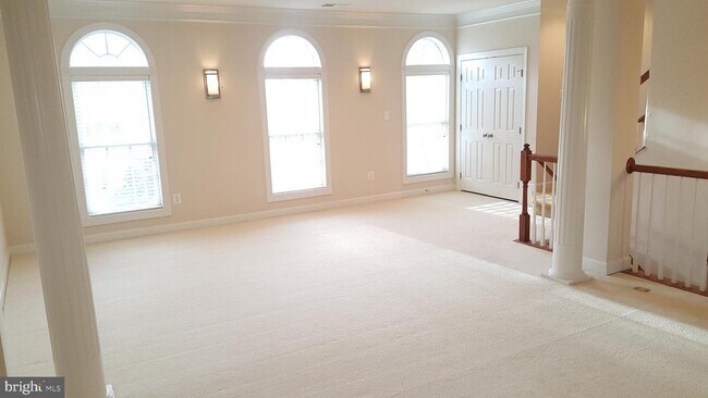 Foto del edificio - 563 Whetstone Glen St