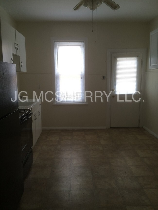 Foto del edificio - 4916 Princeton Ave