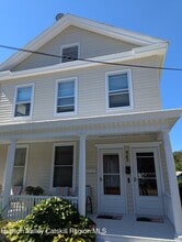 Building Photo - 843 Union St