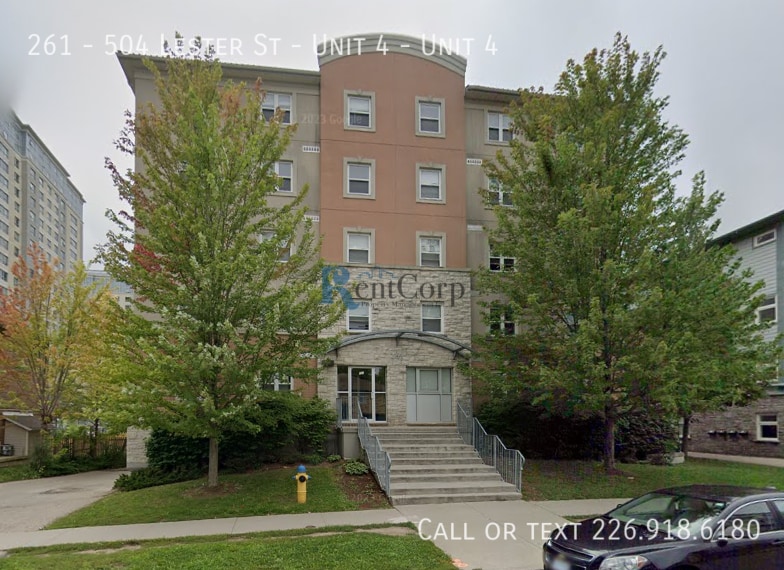 Building Photo - 504-504 Lester St