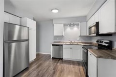 Foto principal - 1366 W Taylor Ave