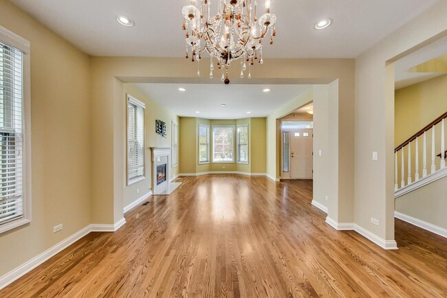 Foto del edificio - 2622 W Lake Ave
