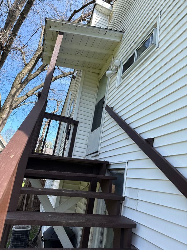 Building Photo - 502 Wright Ave