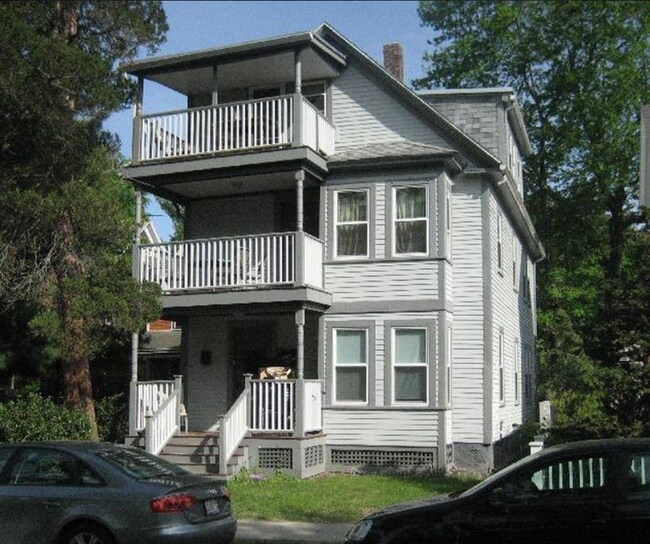 Front of building - 96 Hammond St