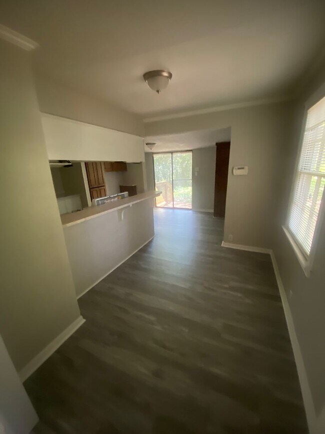 Foto del edificio - ***AVAILABLE NOW***2 or 3 Bedroom / 1 Bathroom Home for Rent Near Ft. Benning in Columbus, GA