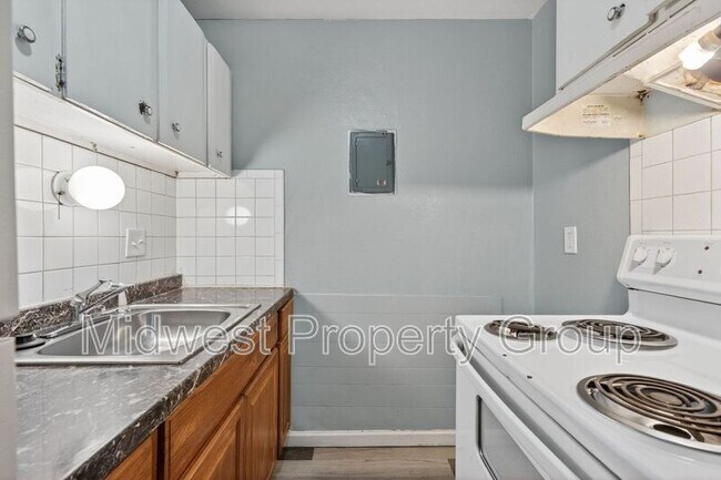 Foto del edificio - 3710 Geraldine Ave