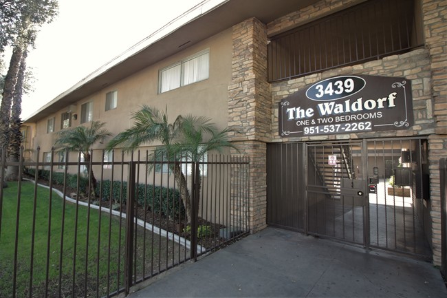 Foto del edificio - Waldorf Apartments- Riverside, CA