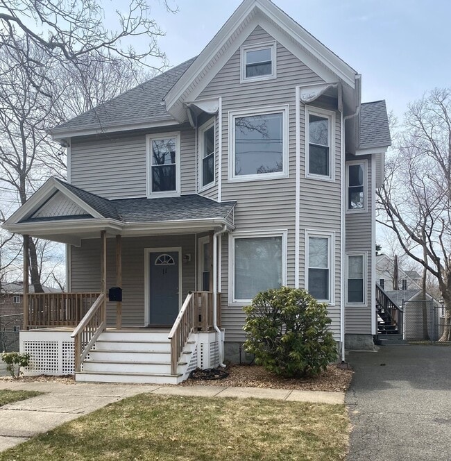 Building Photo - 11 Maple Ave