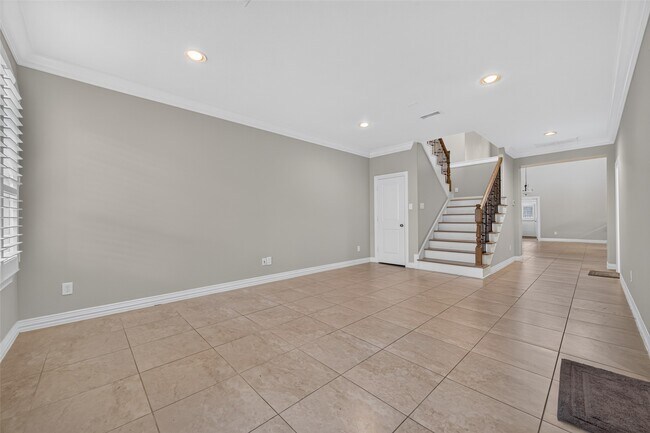 Building Photo - 13423 Preston Cliff Ct