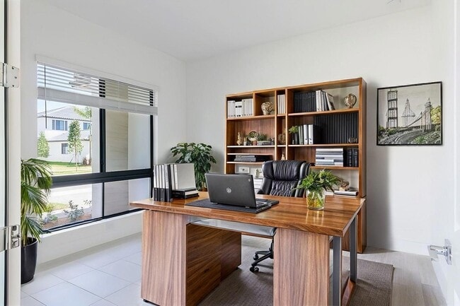 Foto del edificio - 4380 SW 177th Ave