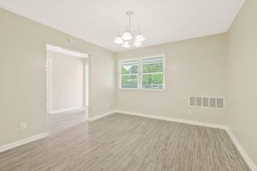 Building Photo - 2793 River Oak Dr