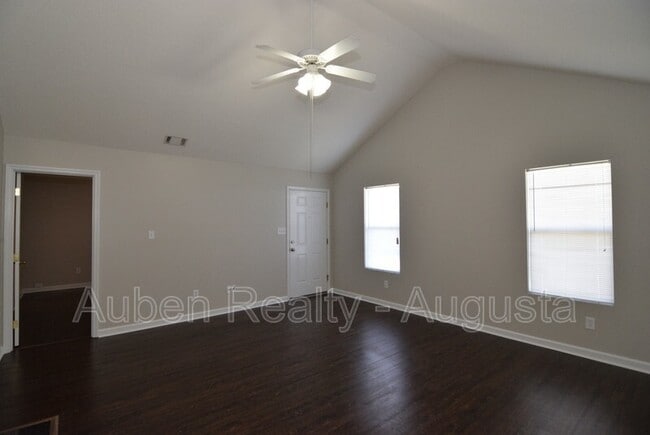 Building Photo - 3641 Stanton Ct