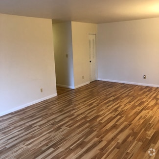 Building Photo - 115 Charlotte Way