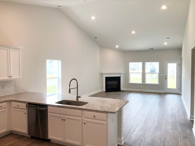 Building Photo - 381 Harbison Cir