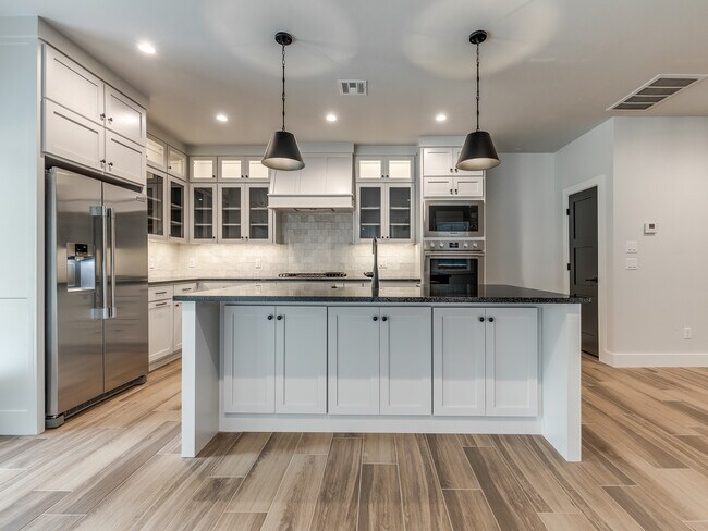 Foto del edificio - 315 SW 13th St