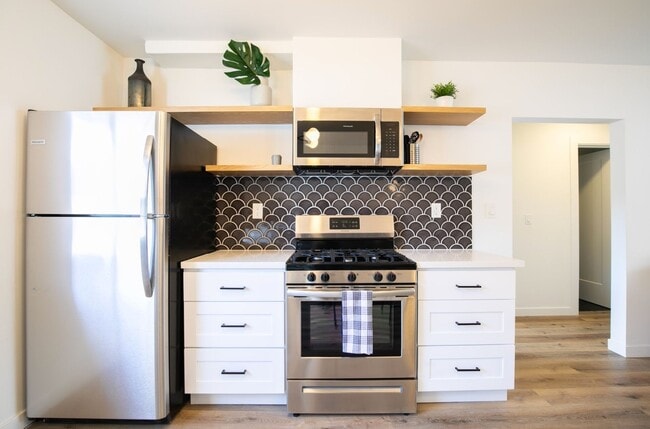 Foto del edificio - 255 S Ave 55