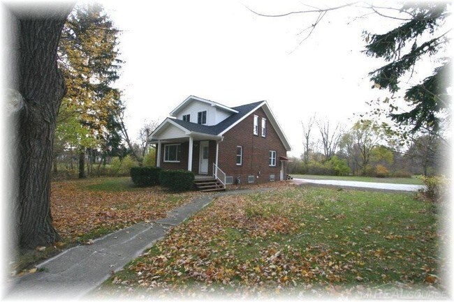 Building Photo - 10246 Dixie Hwy
