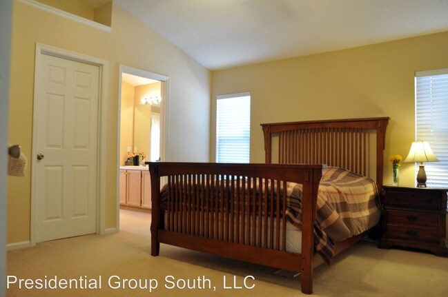 Building Photo - 3517 Moss Pointe Pl