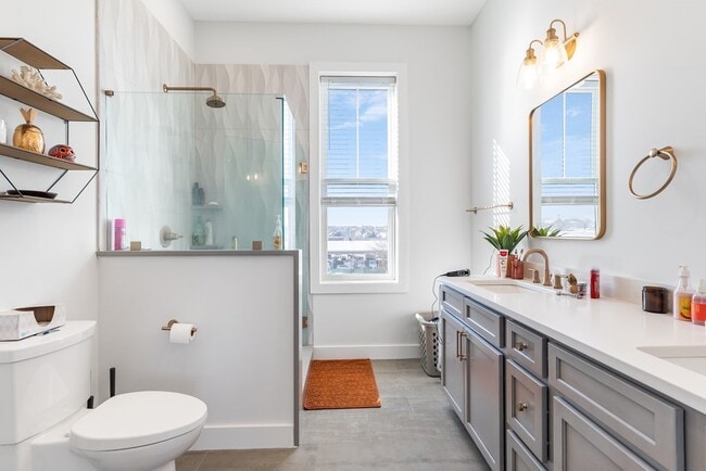 Foto del edificio - 15 W Bellflower St