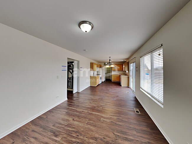 Foto del edificio - 25312 Government Ln