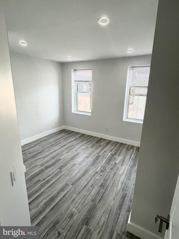 Building Photo - 714 W Ritner St