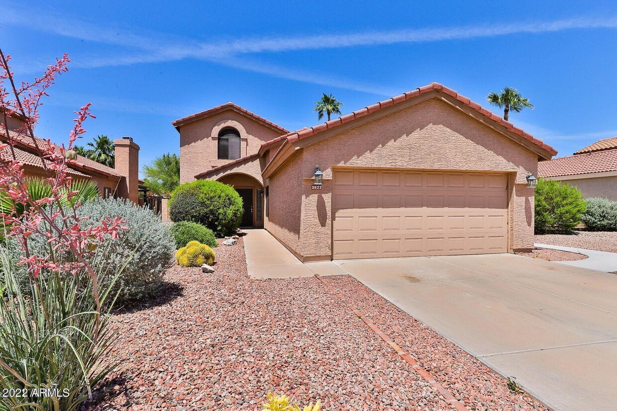 3822 E South Fork Dr, Phoenix, AZ 85044 House for Rent in Phoenix, AZ