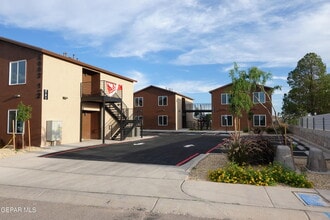 Building Photo - 6002 Pam McCall Ln