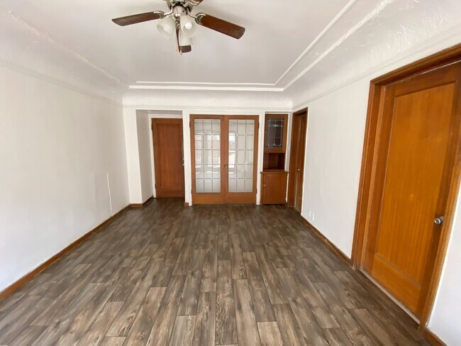 Foto del edificio - 120 S 300 E