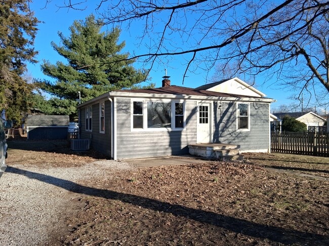 Building Photo - 2311 Hendricks St