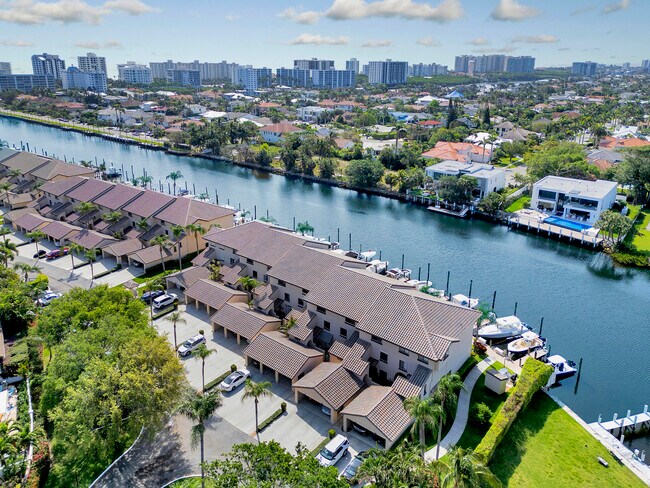 Foto del edificio - 210 Captains Walk