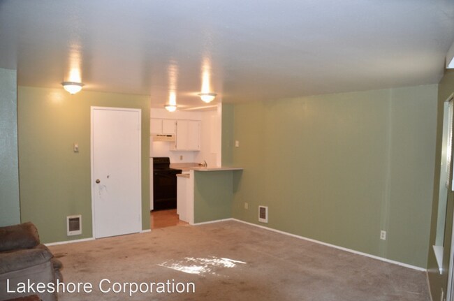 Building Photo - 9010 Henderson Pl SW