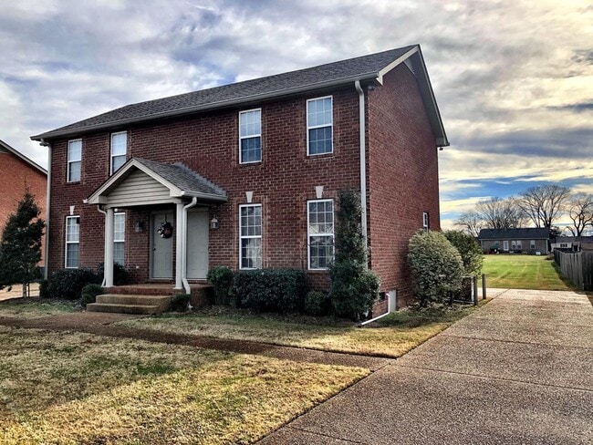 Building Photo - 708 Vincent Cason Ave
