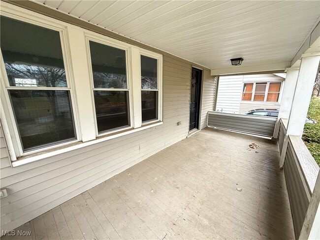 Foto del edificio - 1206 Pitkin Ave