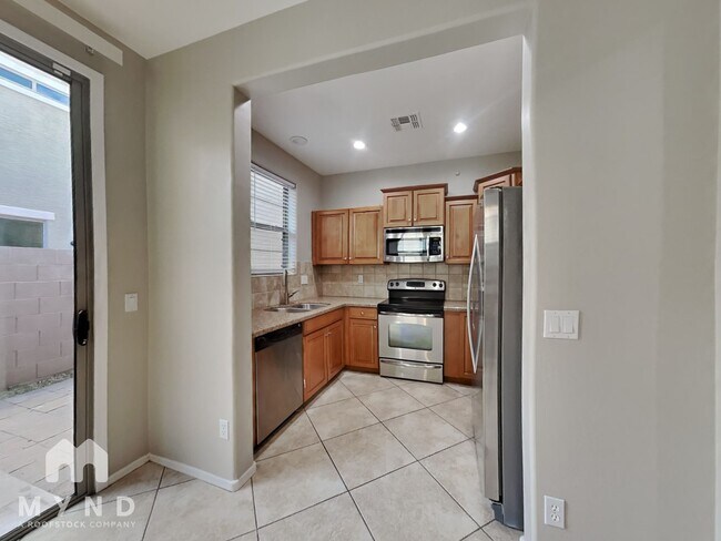 Building Photo - 451 S Hawes Rd