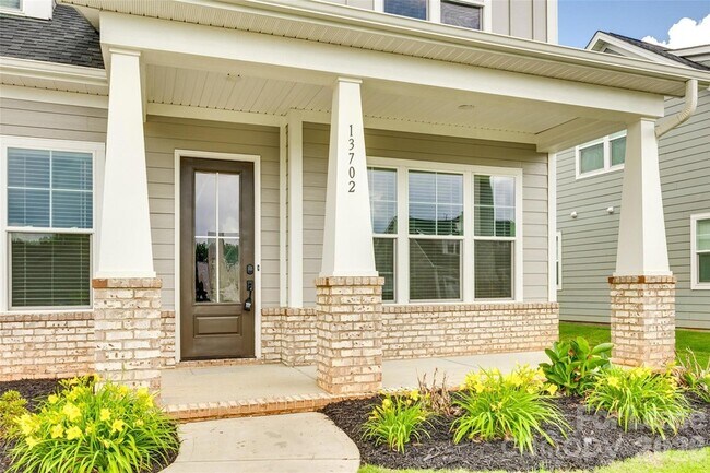 Building Photo - 13702 Tranquil Day Dr