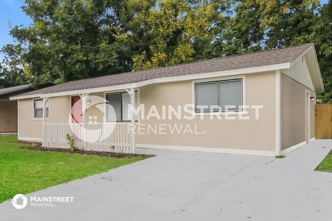 Building Photo - 4215 MESA DR, NEW PORT RICHEY, FL 34653
