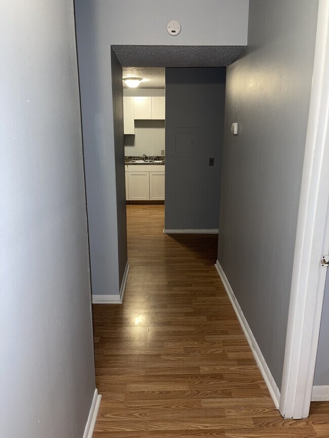 441 Harding Pl, Nashville, TN 37211 Apartment for Rent in Nashville