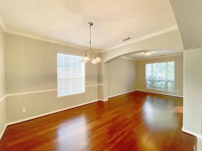 Building Photo - 10815 Lake Raven Ct