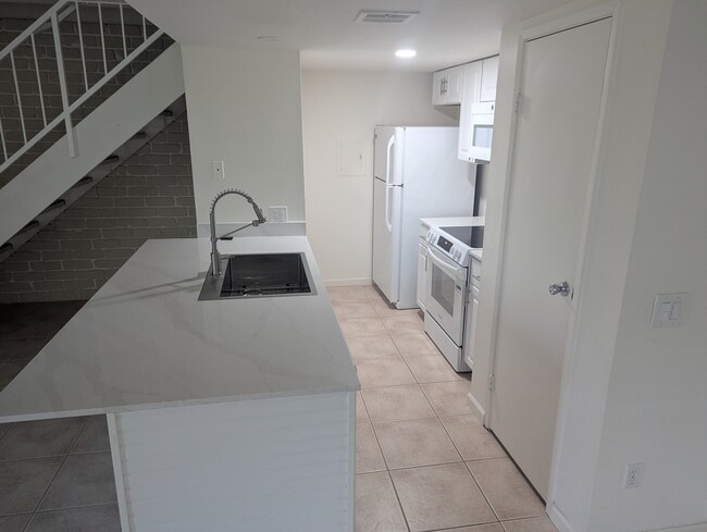 Foto del edificio - 72676 Willow St