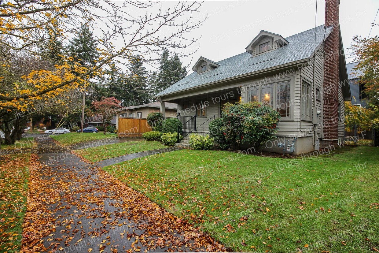 Photo - 5934 N Missouri Ave Unit A Portland, OR 97217