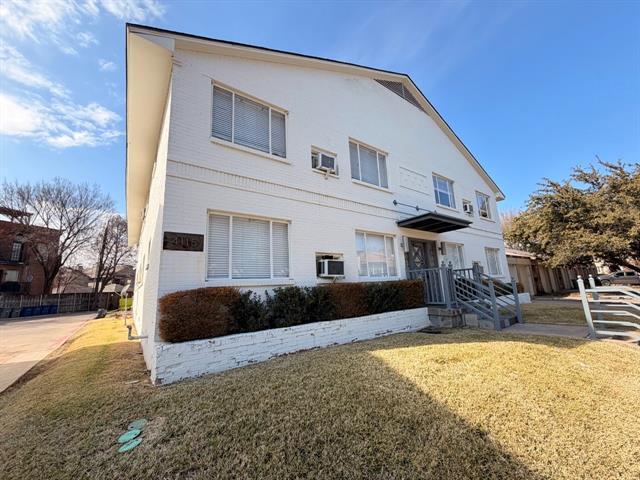 Foto del edificio - 4115 Douglas Ave