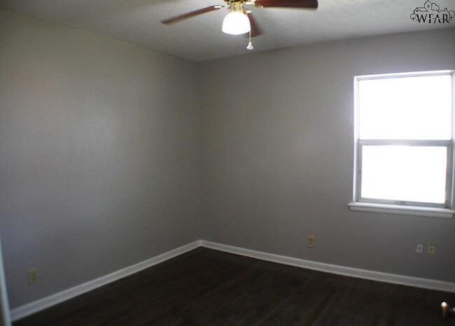 Foto del edificio - 4622 Stanford Ave