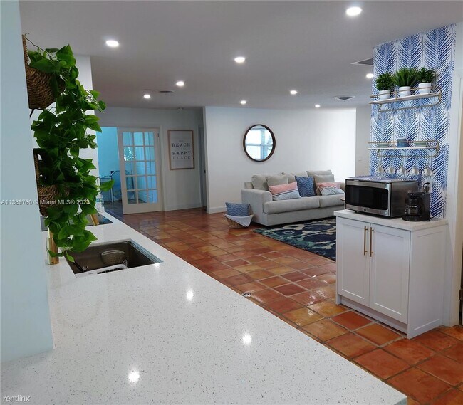 Building Photo - 3 br, 2 bath House - 1428 Nautilus Isle # ...