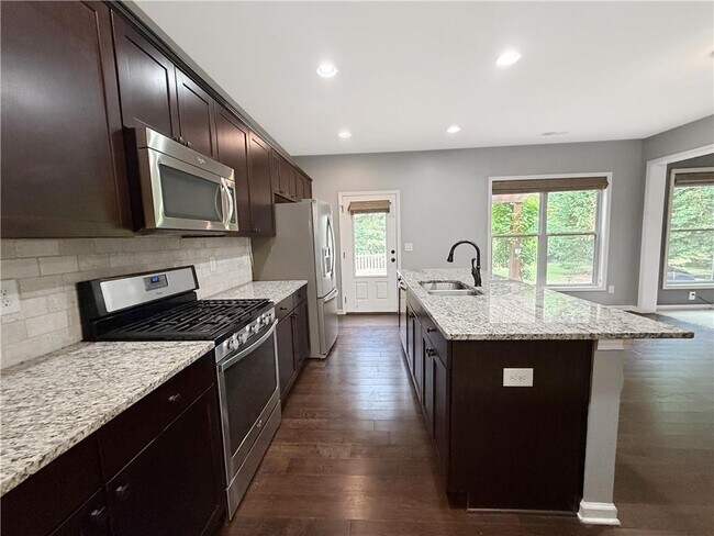 Building Photo - 6015 Overleaf Terrace