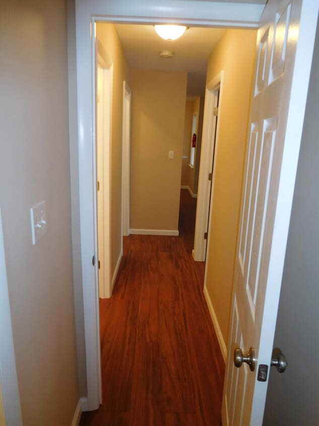 Primary Photo - 700 N Franklin Blvd, Unit 1603