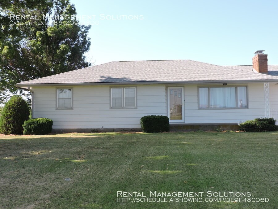 Foto principal - SEAMAN SCHOOL DISTRICT-2631 NW Hwy 24