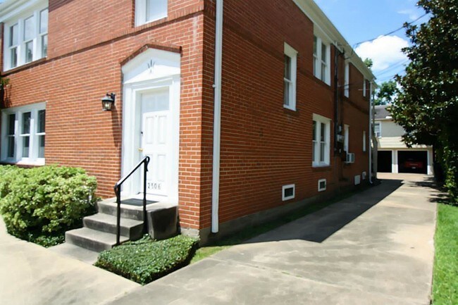 Foto del edificio - 2506 Kingston St